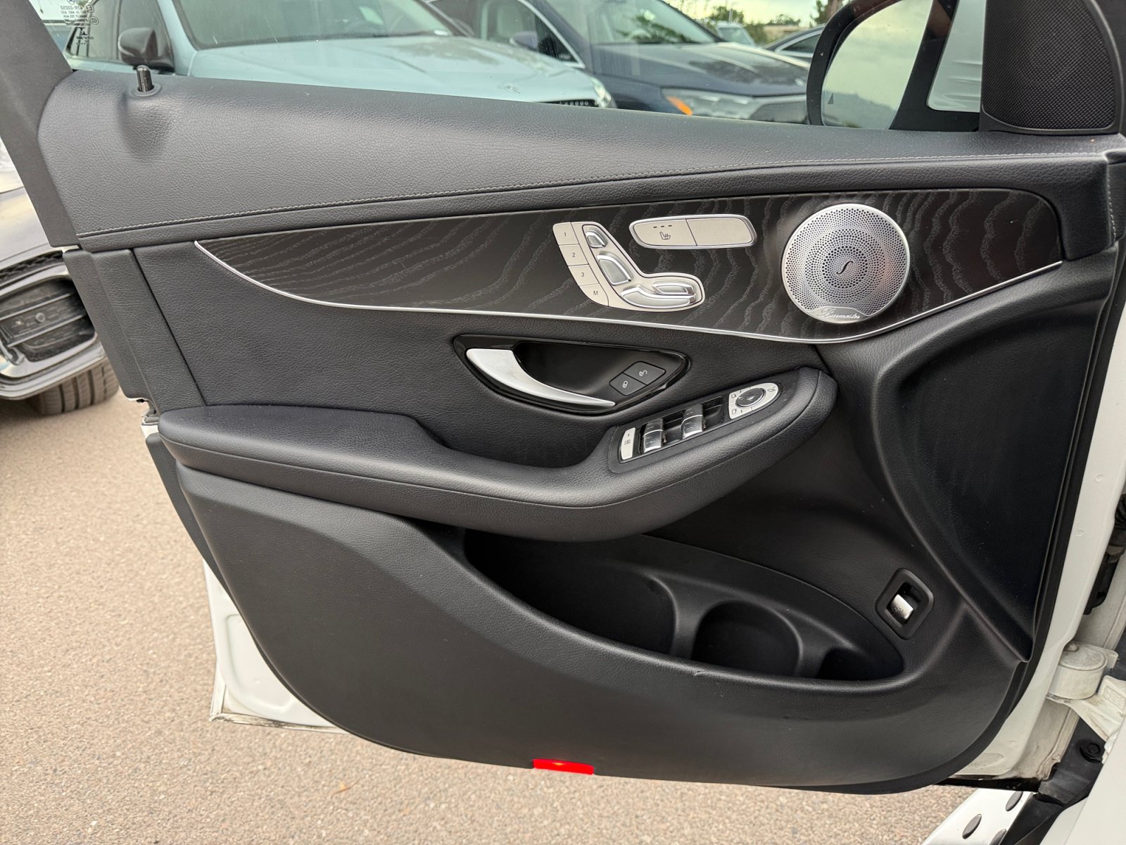 Used 2018 Mercedes-Benz GLC 300 4MATIC Coupe image 13