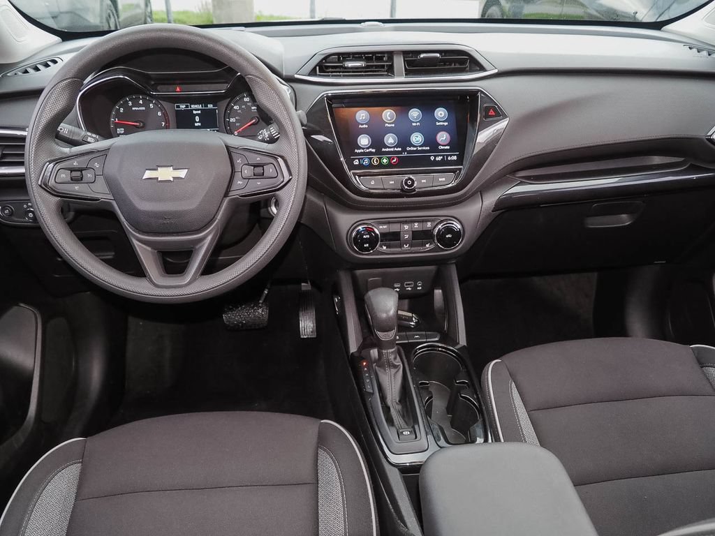 Used 2023 Chevrolet TrailBlazer LT w/ Convenience Package FWD image 10