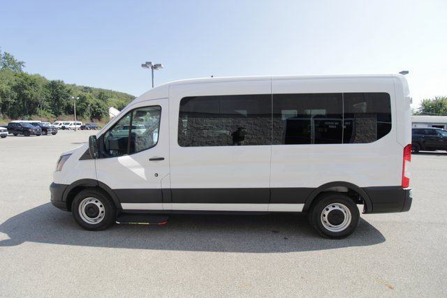 New 2025 Ford Transit 150 148 Medium Roof image 4