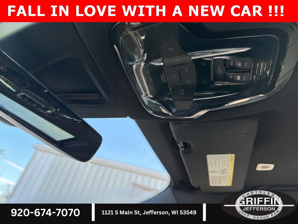 Used 2024 Dodge Hornet R/T Plus w/ R/T Blacktop Package image 32