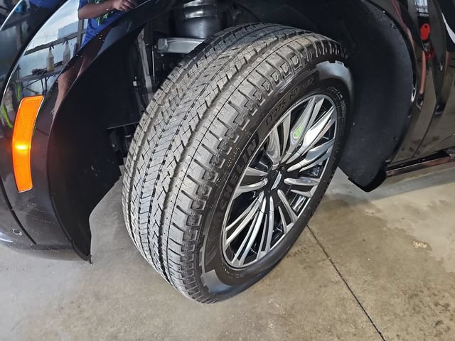 Used 2026 Cadillac Escalade IQ Sport 1 w/ LPO, Floor Liner Package AWD/4WD image 21