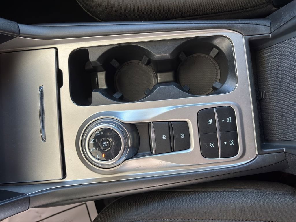 Used 2020 Ford Explorer XLT image 14