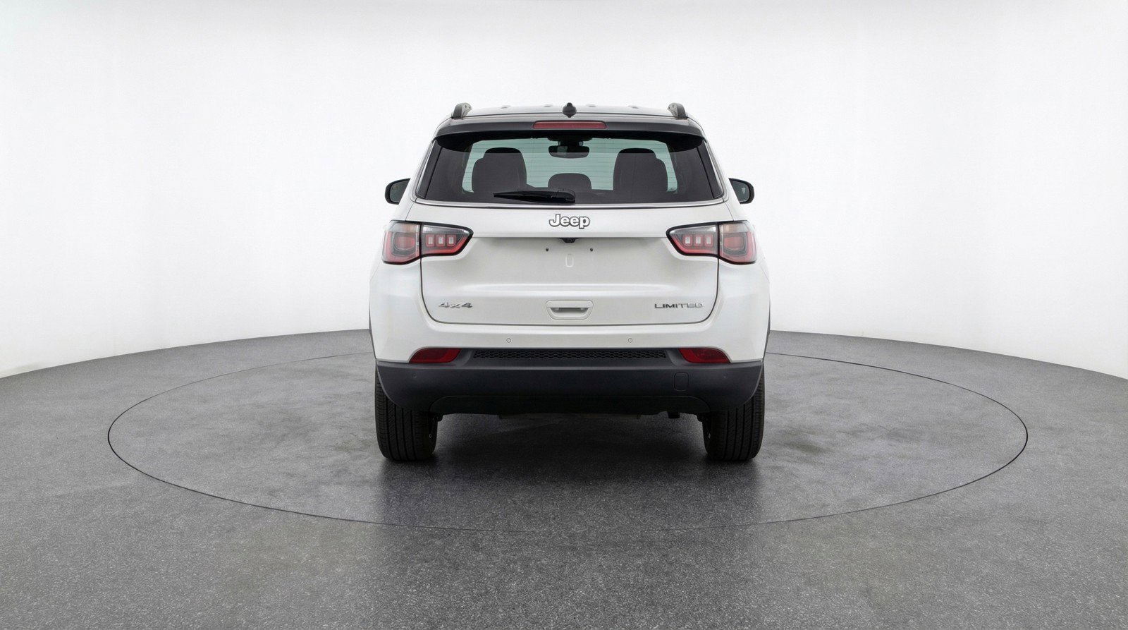 Used 2025 Jeep Compass Limited image 7