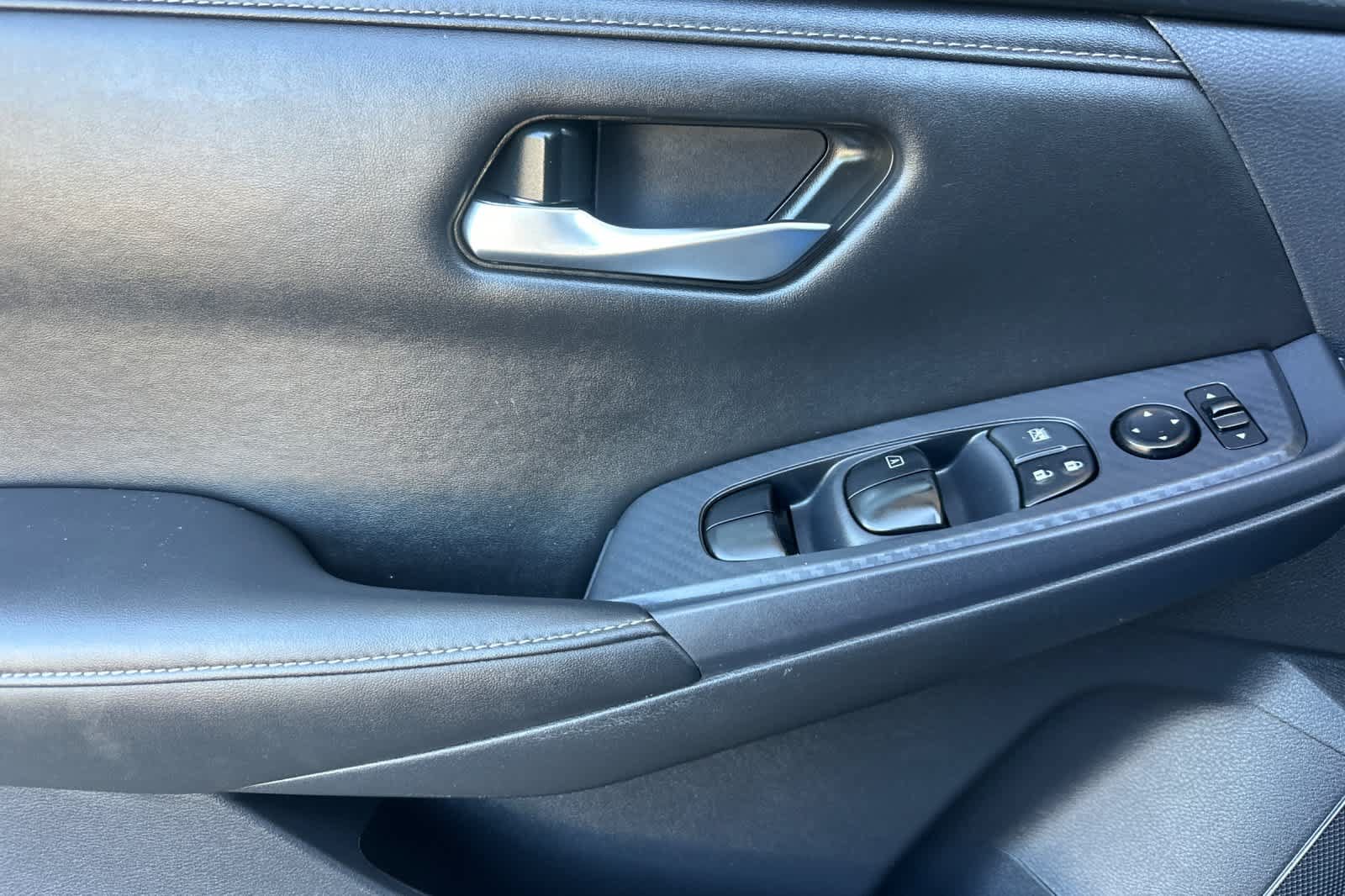 Used 2024 Nissan Sentra SV w/ Trunk Package FWD image 12