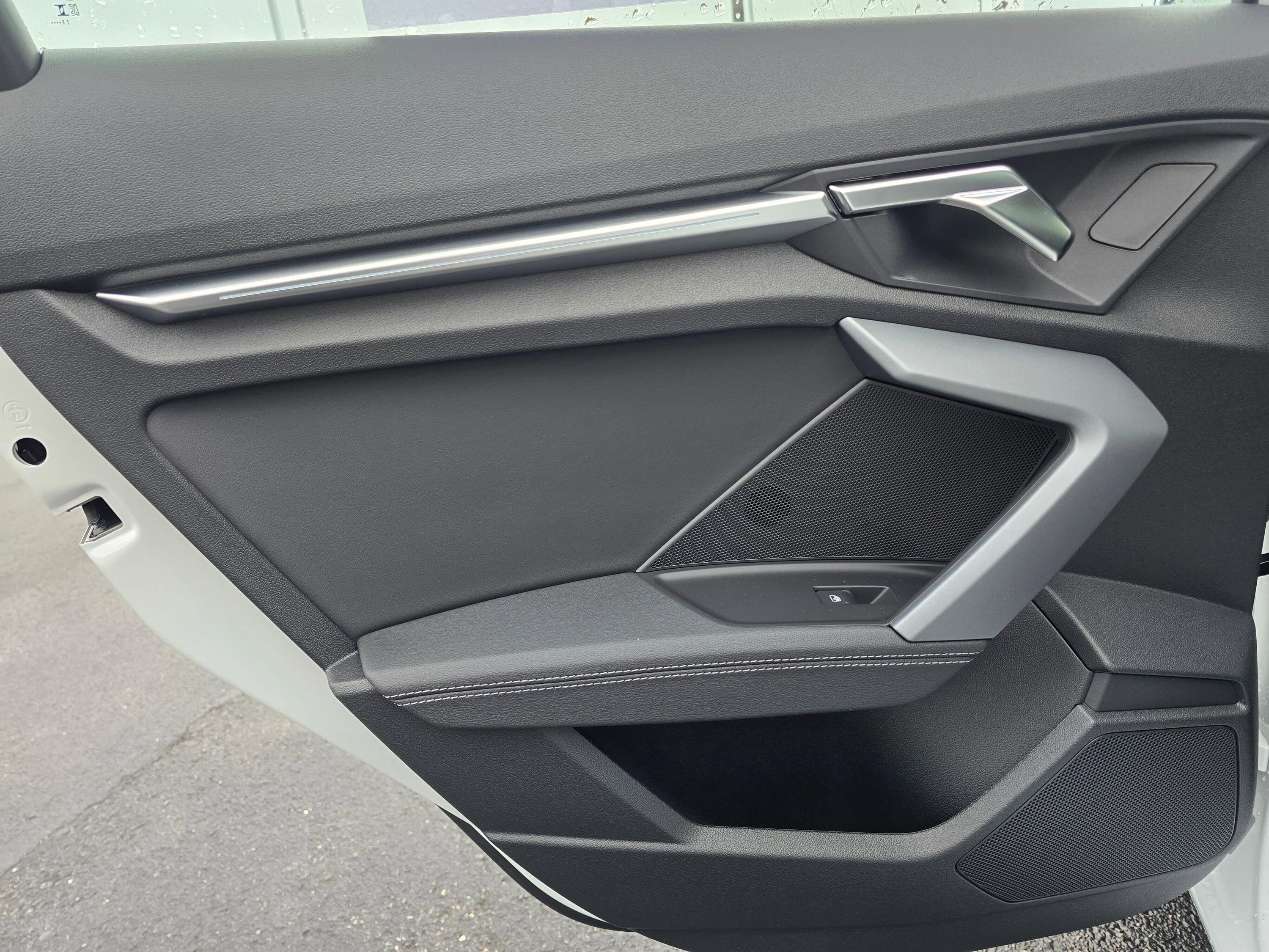 Used 2023 Audi Q4 e-tron Premium Plus RWD image 20