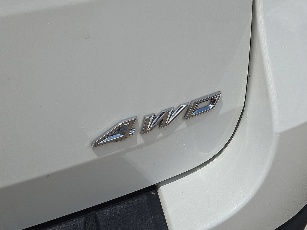 Used 2025 Ford Explorer ST-Line w/ ST-Line Street Pack AWD/4WD image 12