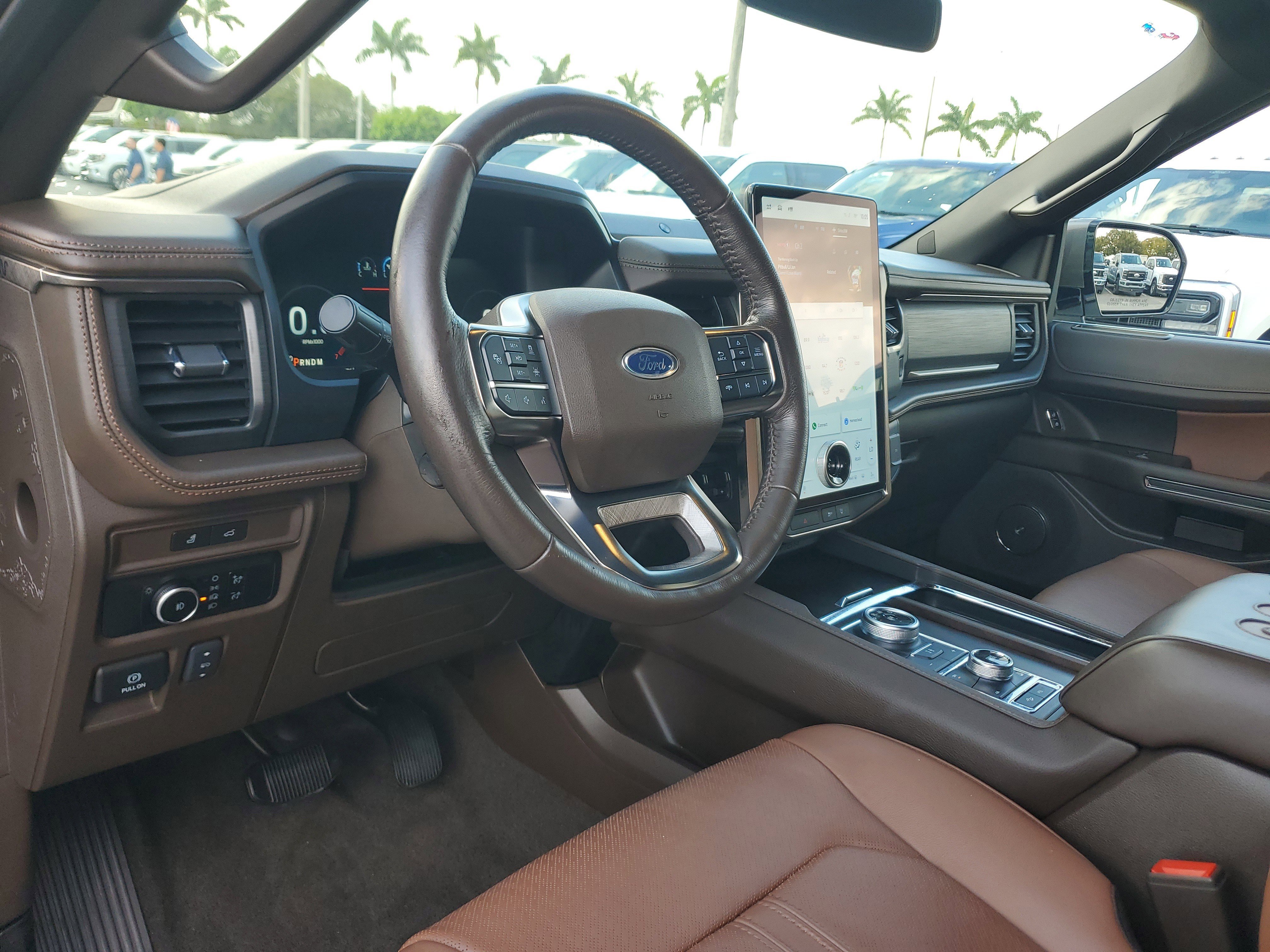 Used 2023 Ford Expedition King Ranch image 9