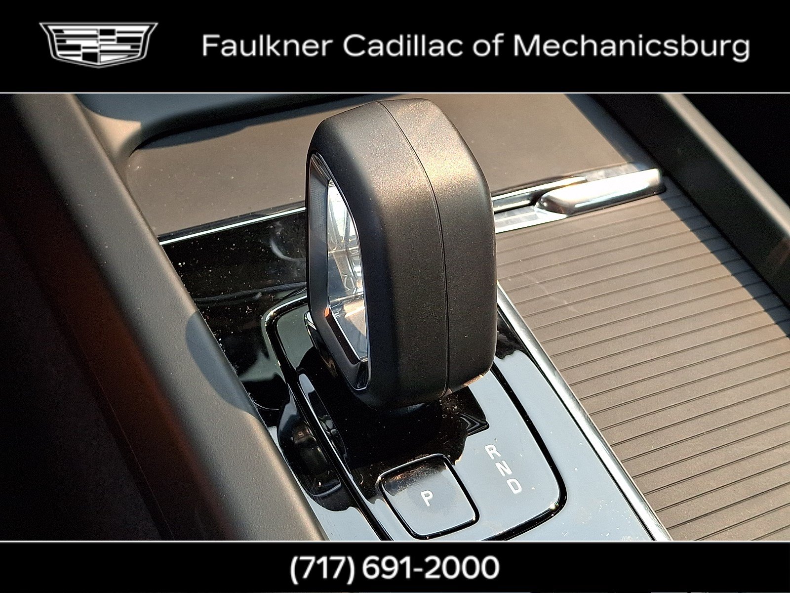 Used 2025 Volvo S60 B5 Core FWD image 21