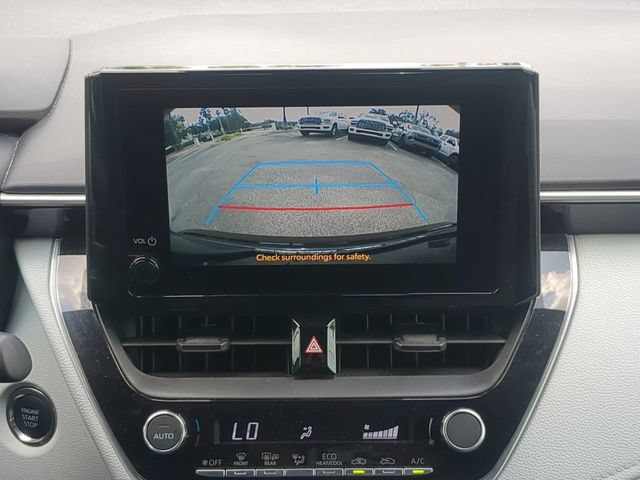 Used 2025 Toyota Corolla SE FWD image 23