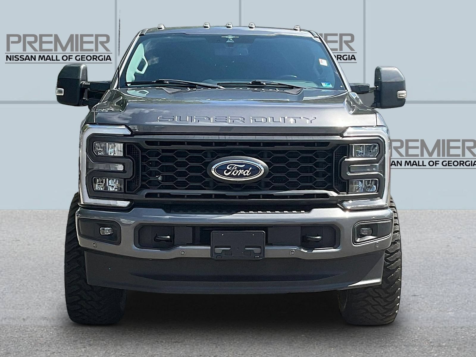 Used 2023 Ford F250 Lariat w/ Lariat Ultimate Package AWD/4WD image 2