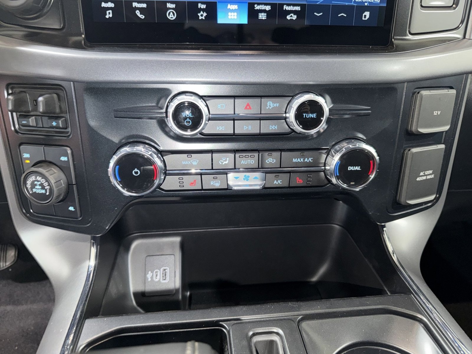 New 2026 Ford F150 XLT w/ Equipment Group 302A MID image 25