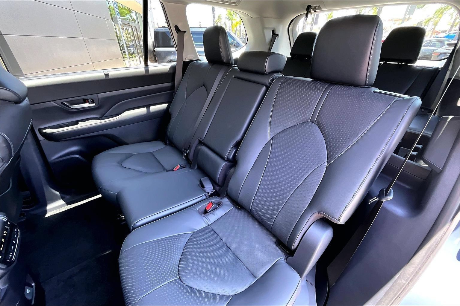 Used 2026 Toyota Grand Highlander AWD image 26