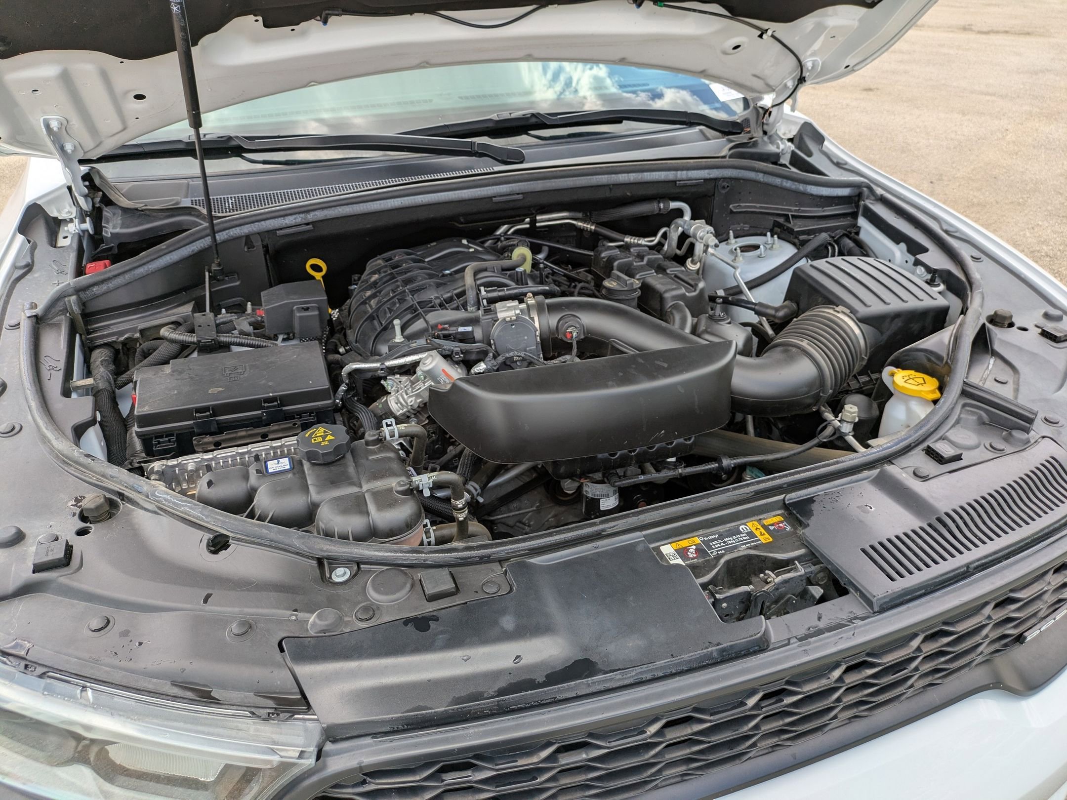 Used 2024 Dodge Durango GT RWD image 30