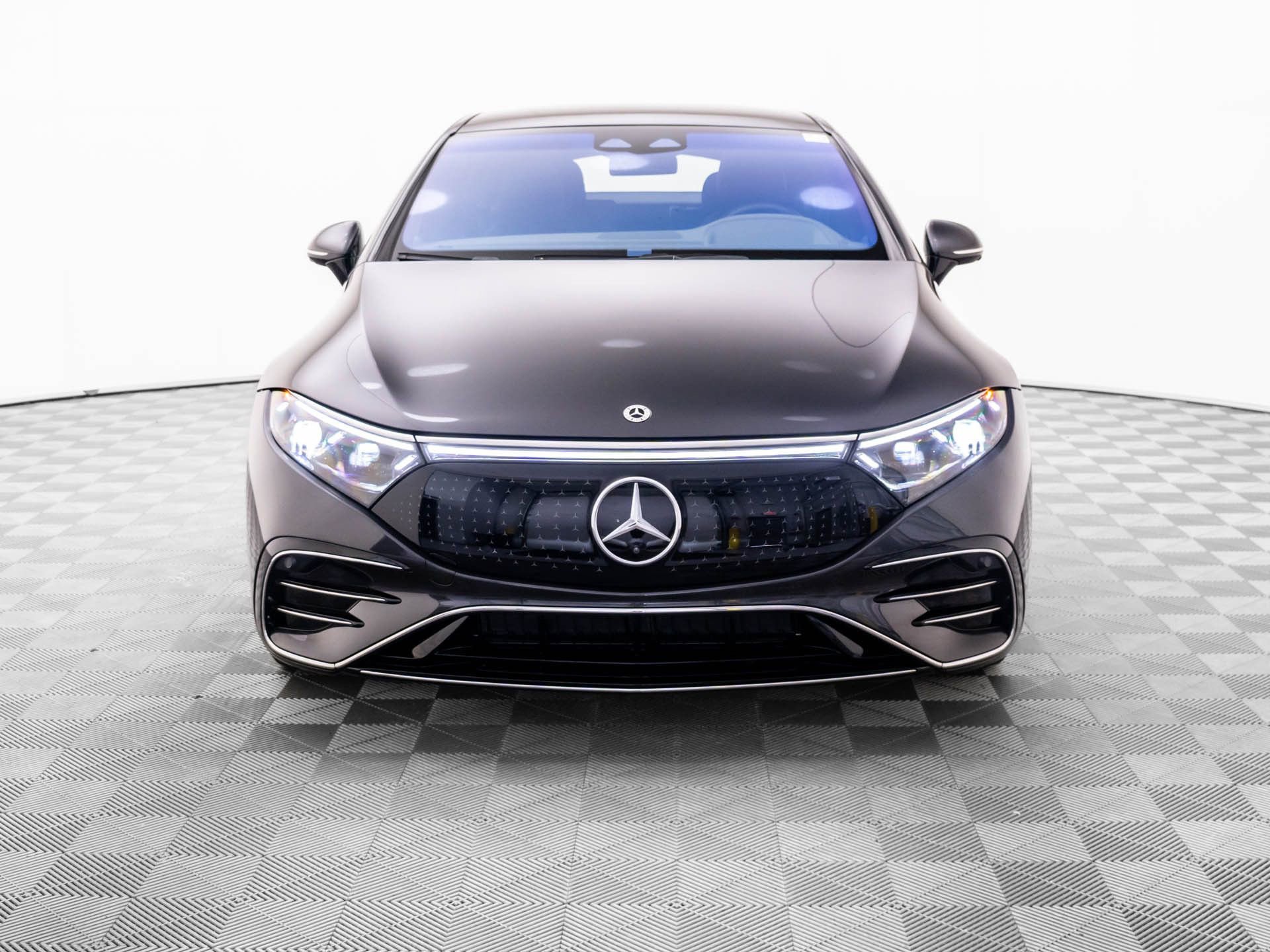 Certified 2023 Mercedes-Benz EQS 580 4MATIC Sedan image 9