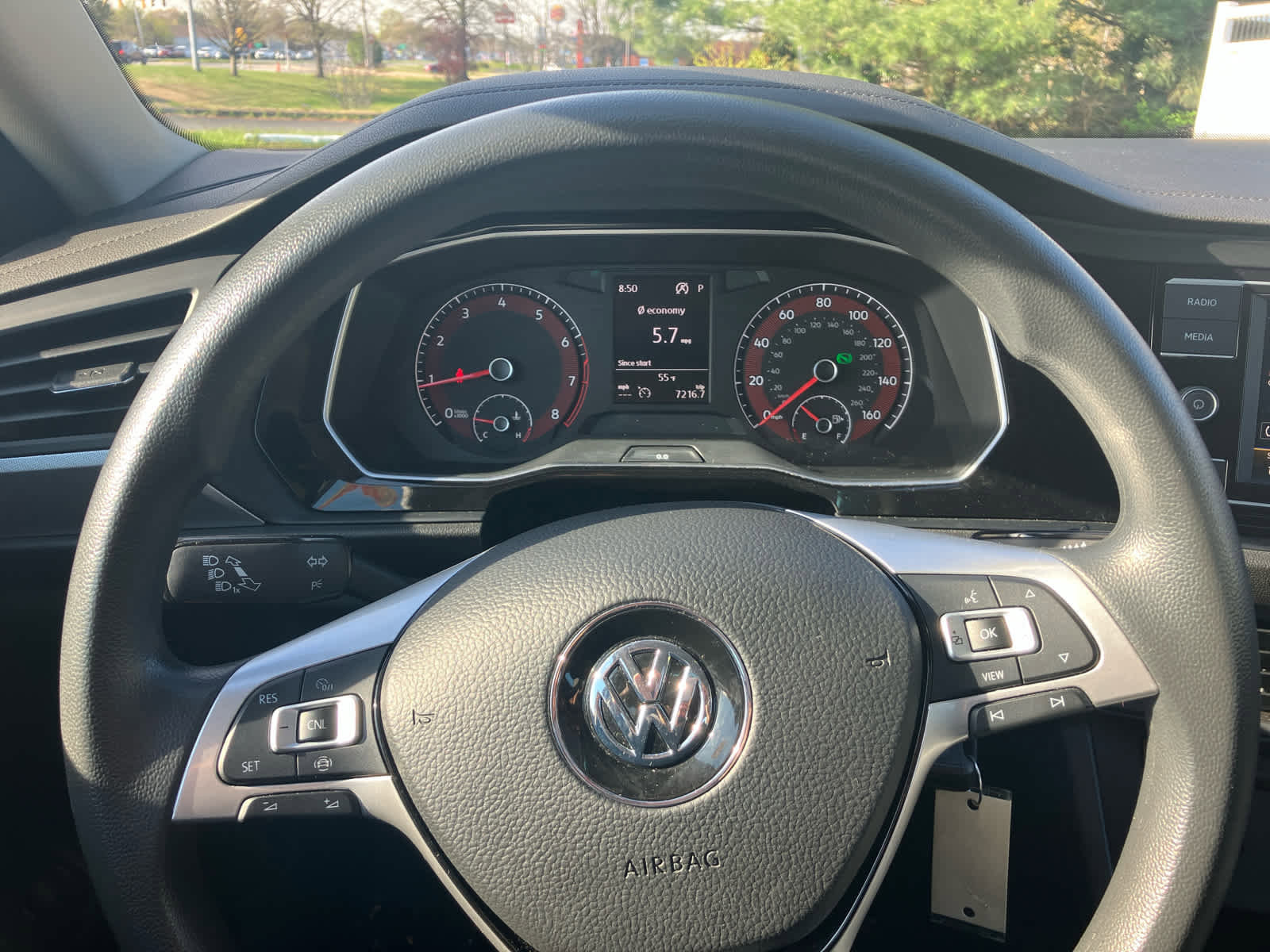 Used 2020 Volkswagen Jetta SE image 15