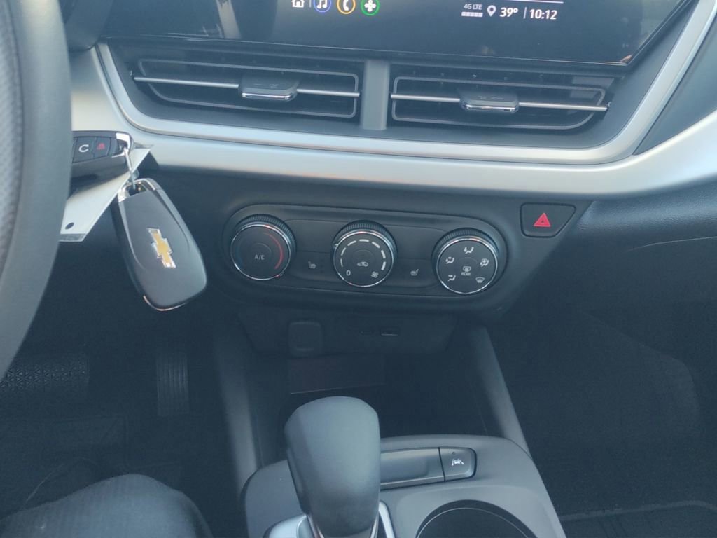 New 2026 Chevrolet Trax LS w/ LS Convenience Package image 14