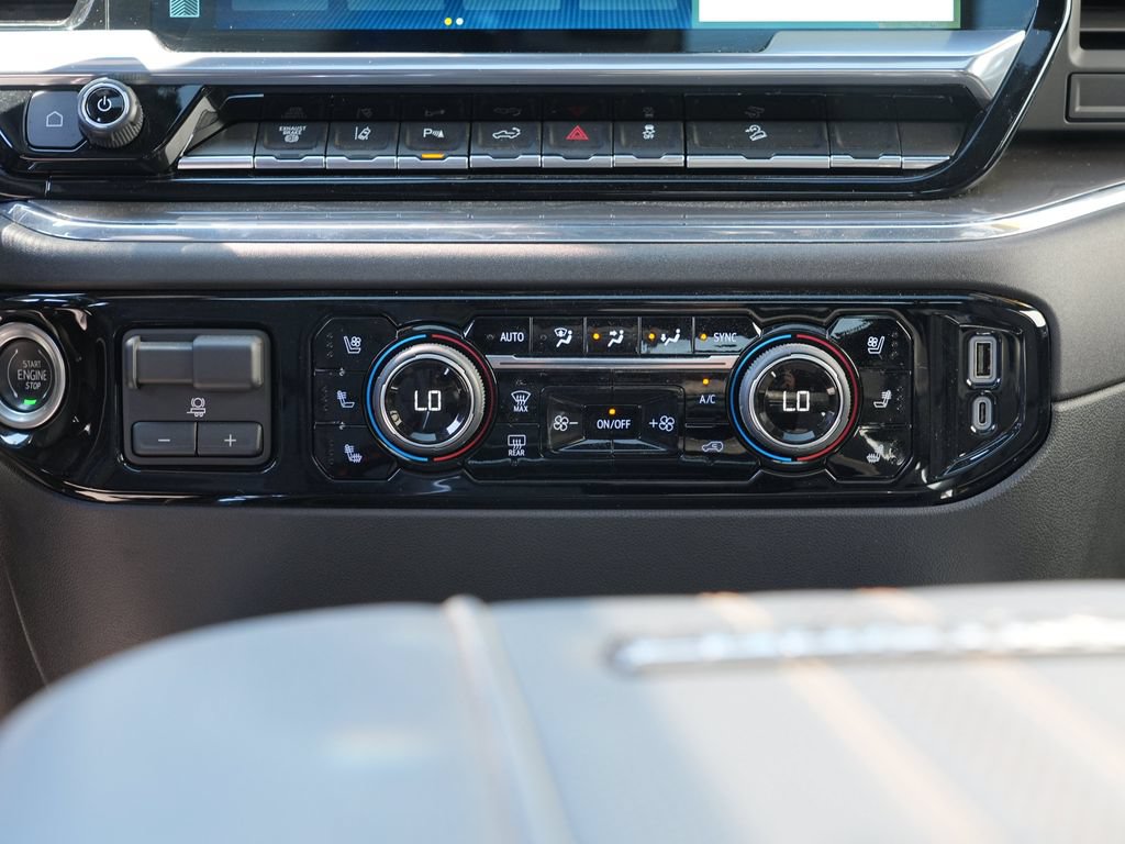 Certified 2024 Chevrolet Silverado 3500 High Country w/ High Country Premium Package AWD/4WD image 26