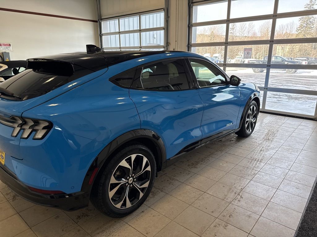 Used 2023 Ford Mustang Mach-E Premium image 7