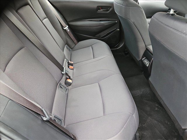 Used 2025 Toyota Corolla LE FWD image 25