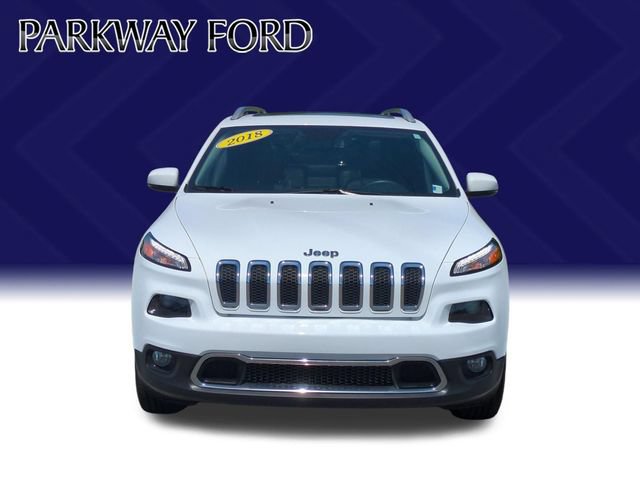 Used 2018 Jeep Cherokee Limited AWD/4WD image 8