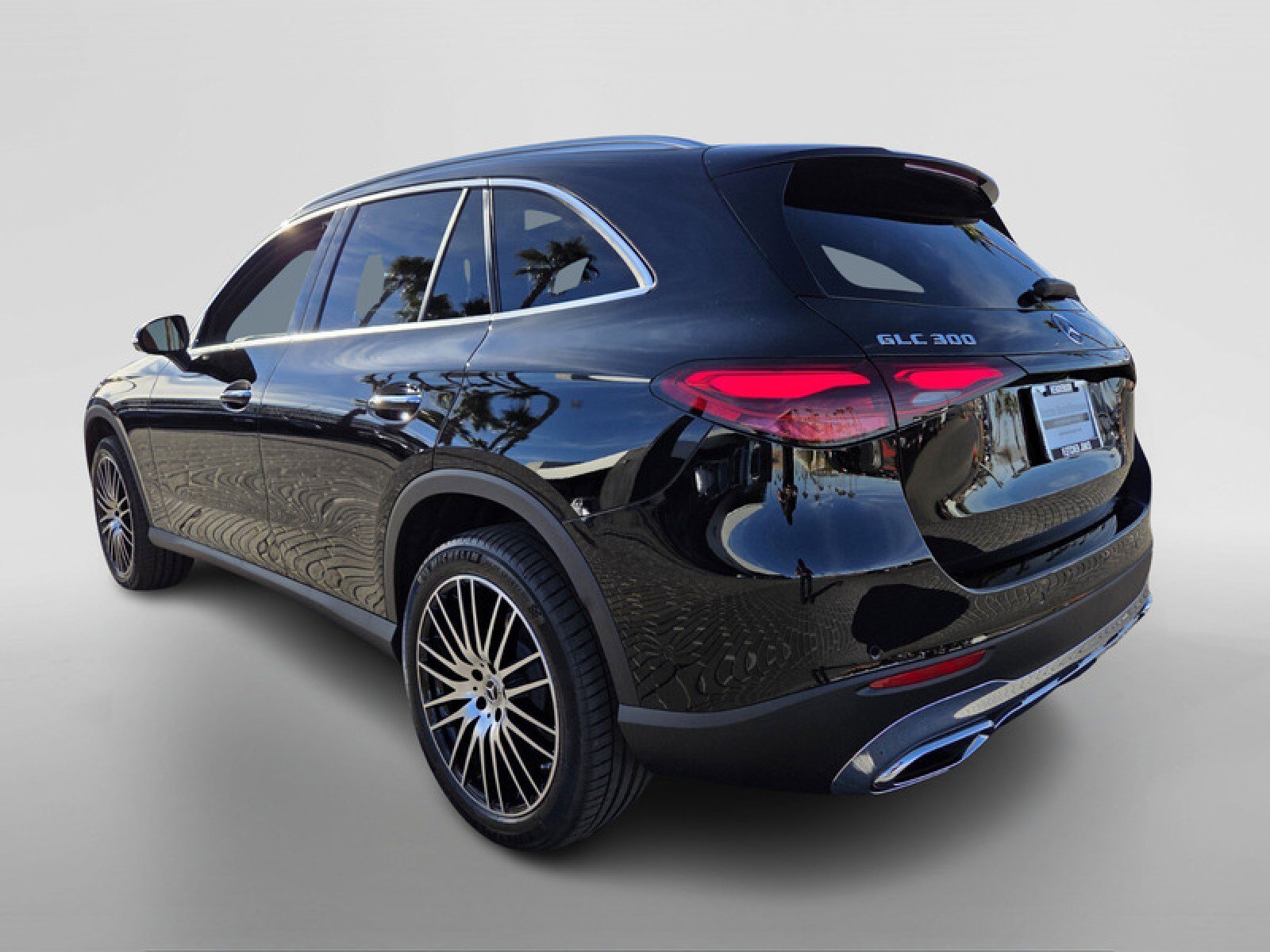 New 2026 Mercedes-Benz GLC 300 image 3