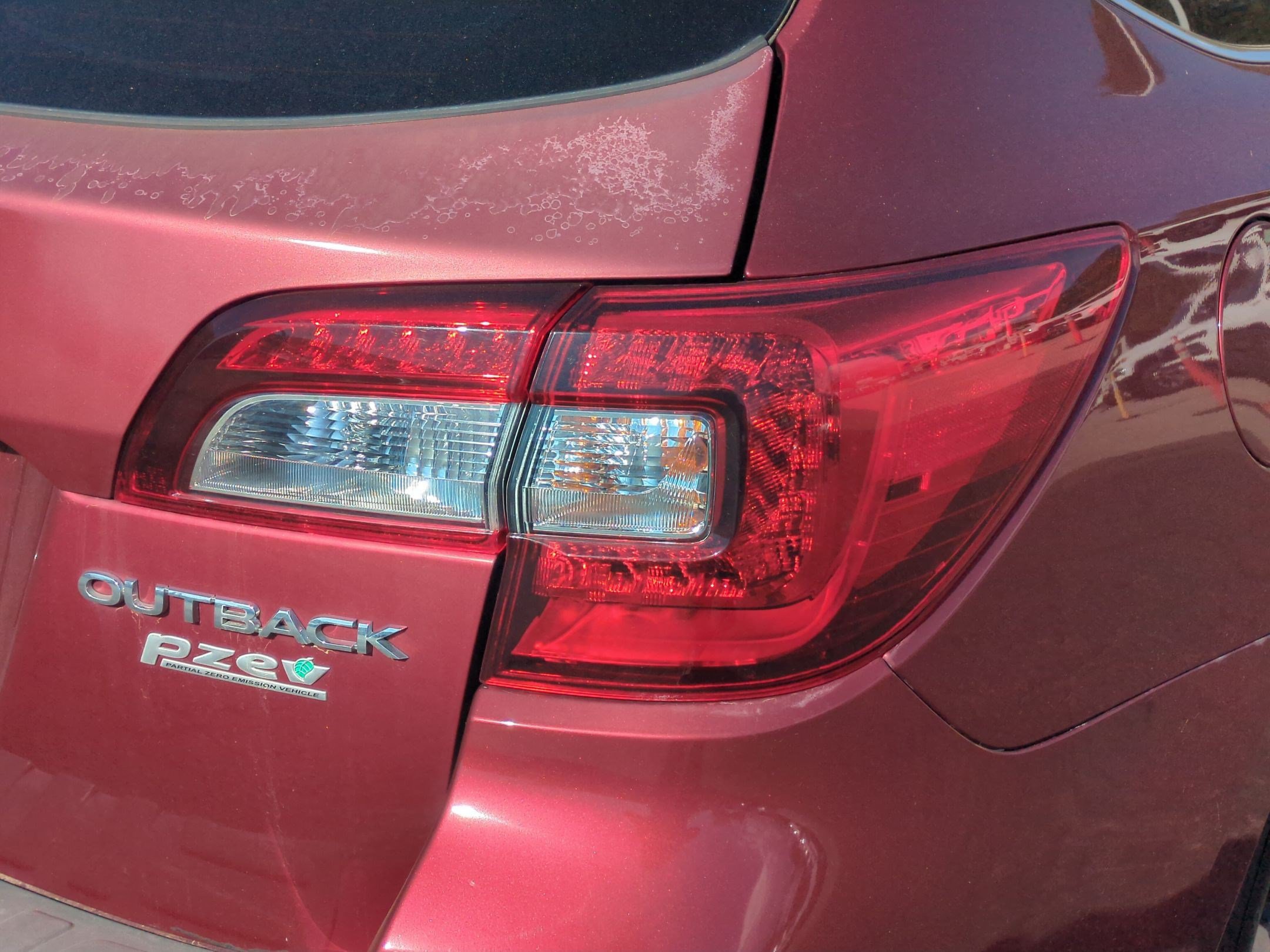 Used 2017 Subaru Outback 2.5i Limited AWD/4WD image 12