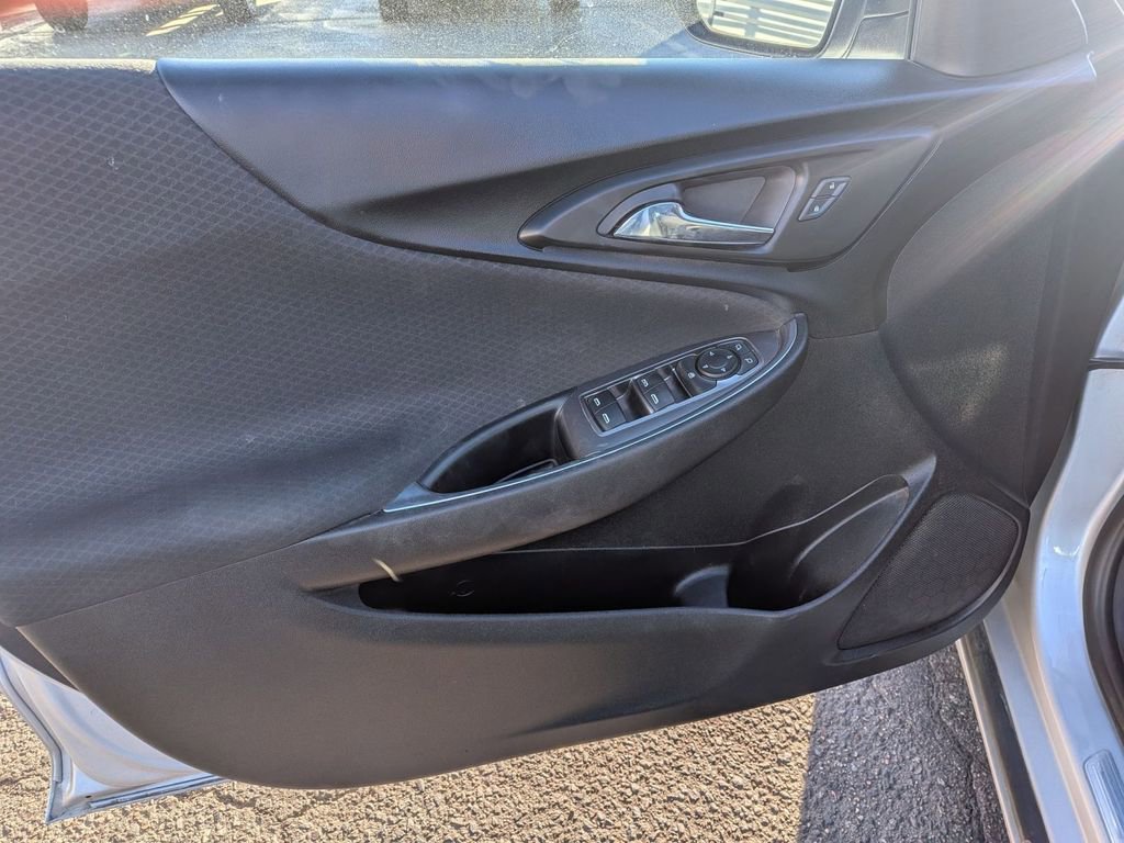 Used 2020 Chevrolet Malibu LT image 13