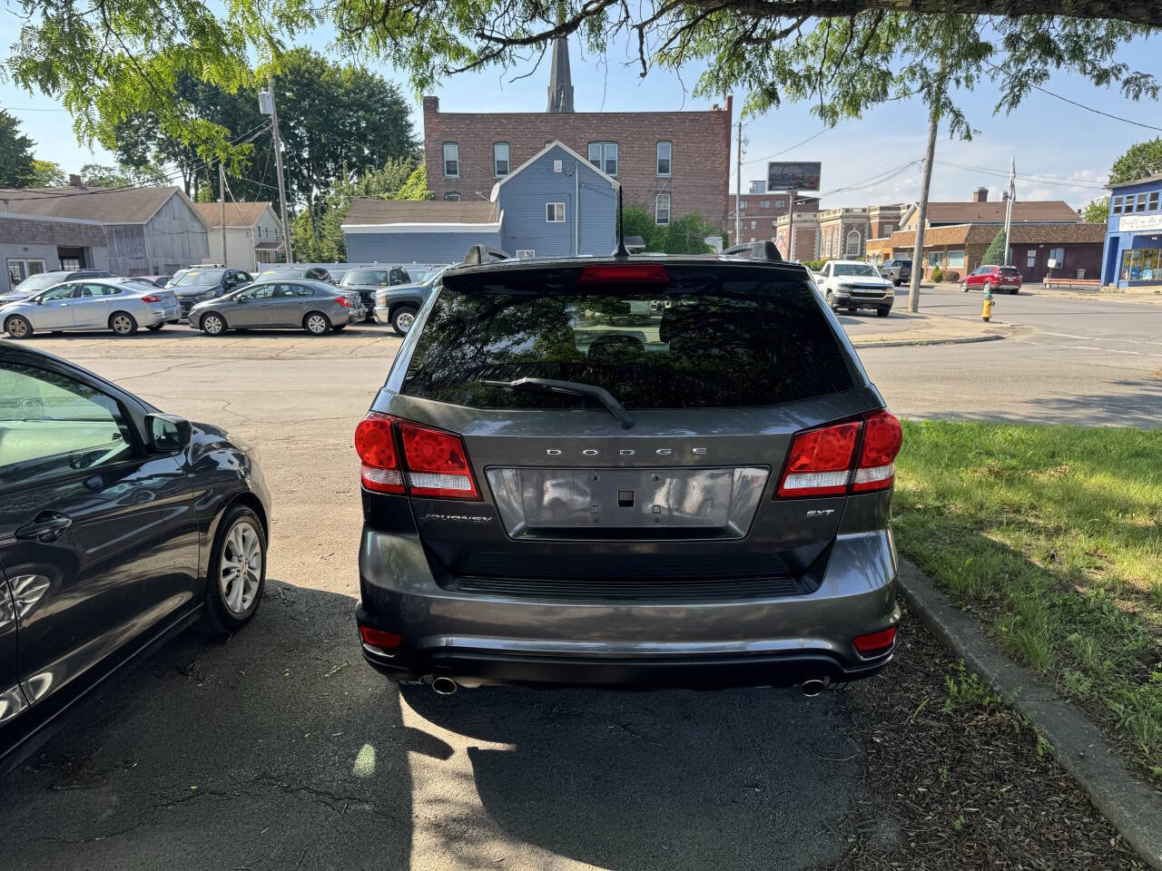 Used 2015 Dodge Journey SXT w/ Flexible Seating Group FWD image 4