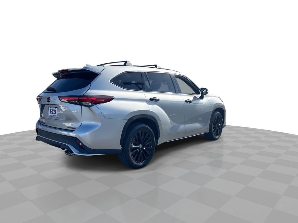 Used 2023 Toyota Highlander XSE image 9
