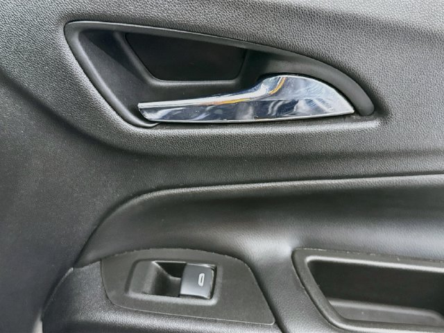 Used 2020 Chevrolet Equinox LT FWD image 28