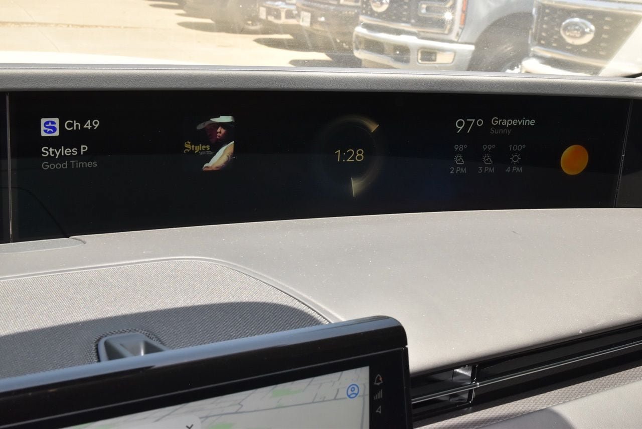 New 2026 Lincoln Nautilus Premier w/ Jet Appearance Package AWD/4WD image 27