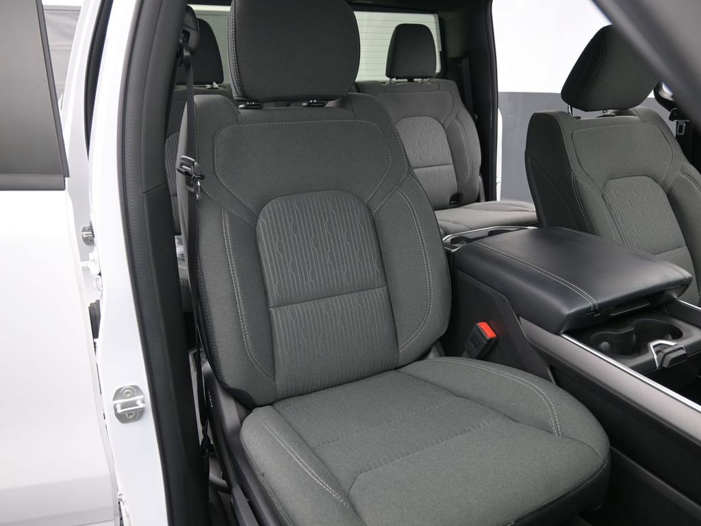 Used 2023 RAM 1500 Big Horn AWD/4WD image 19