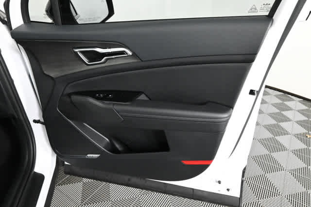 Used 2025 Kia Sportage X-Pro image 13