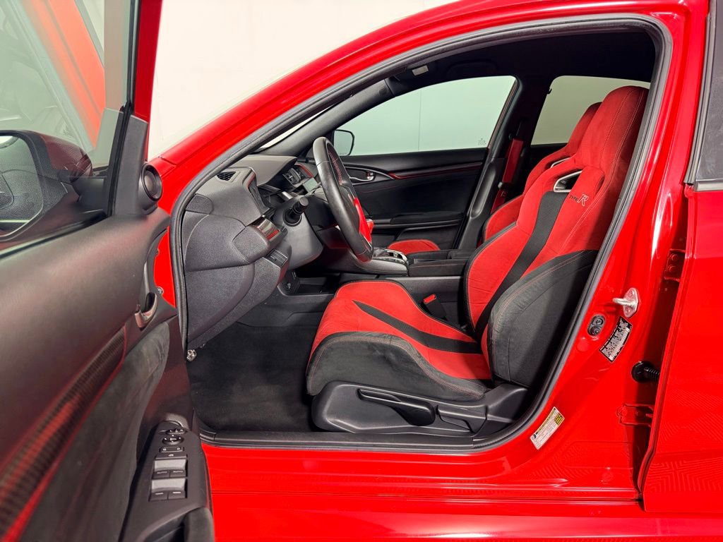 Used 2018 Honda Civic Type R image 22