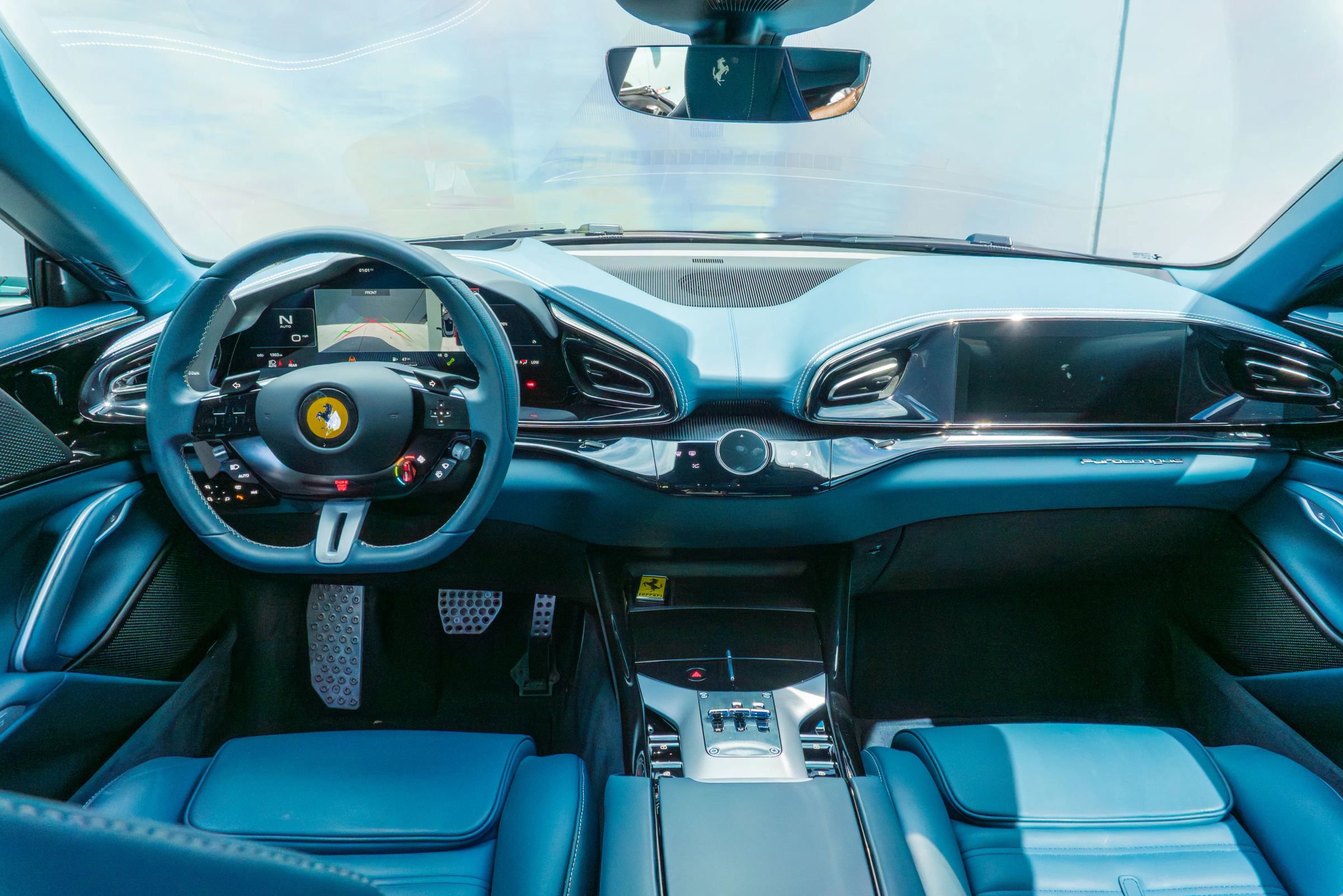 Used 2024 Ferrari Purosangue image 17