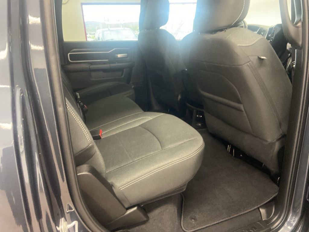 Certified 2025 RAM 2500 Big Horn AWD/4WD image 24