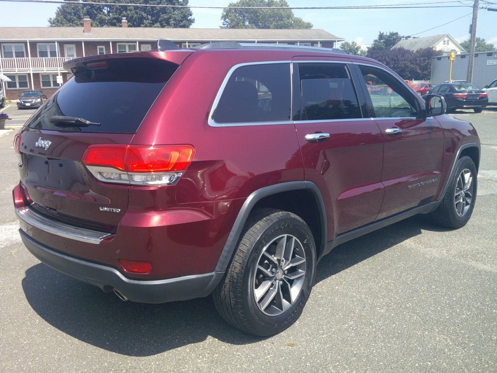 Used 2017 Jeep Grand Cherokee Limited w/ Luxury Group II image 6