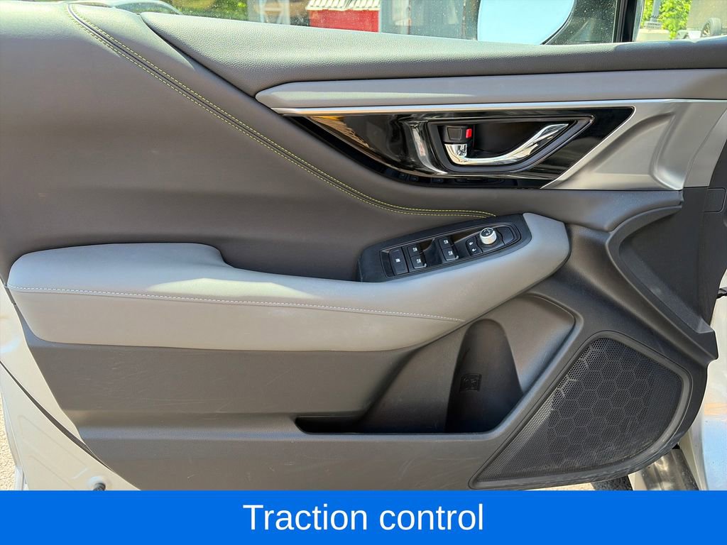 Used 2020 Subaru Outback Onyx Edition XT AWD/4WD image 19