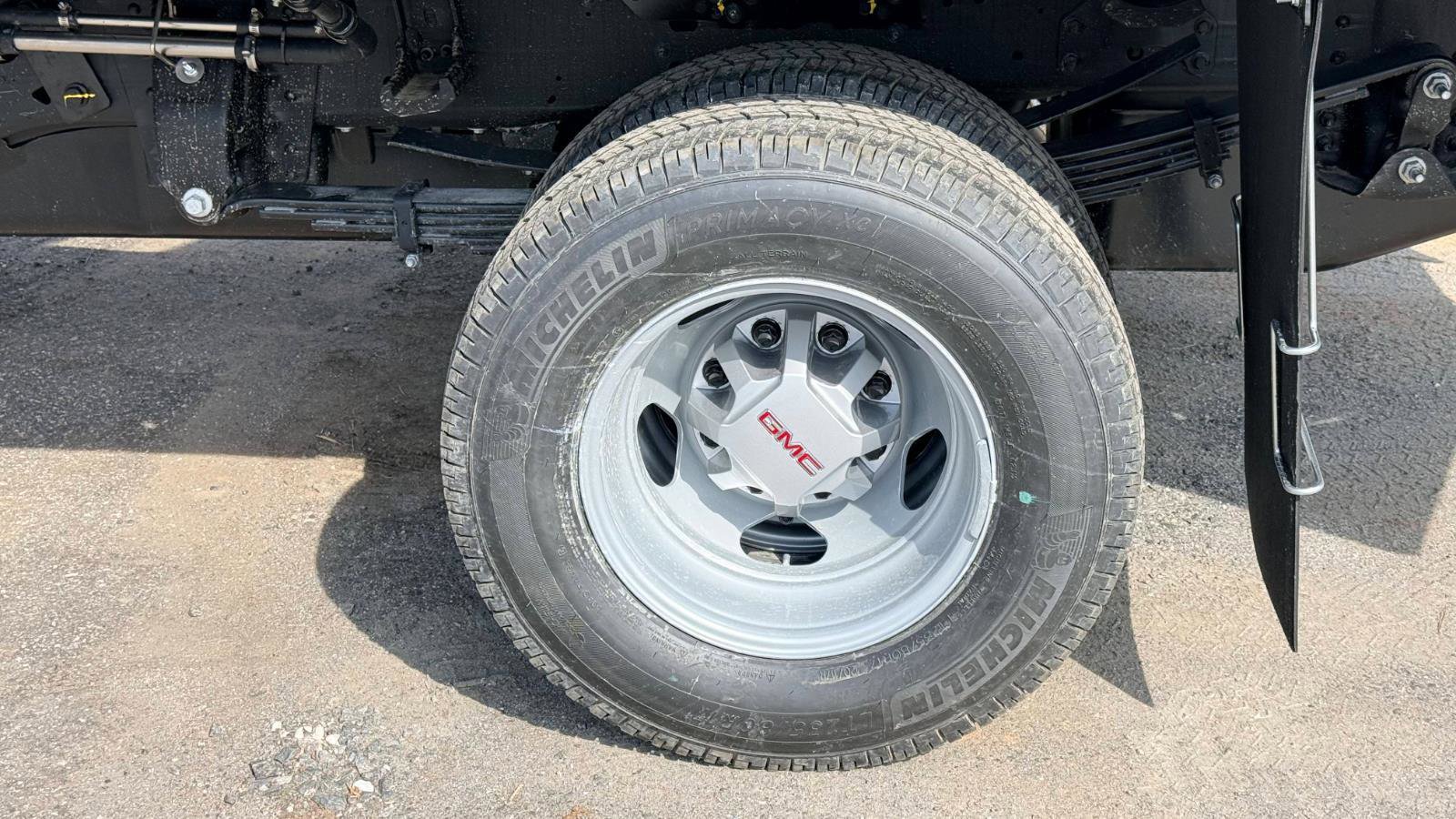 New 2026 GMC Sierra 3500 Pro w/ Convenience Package image 27