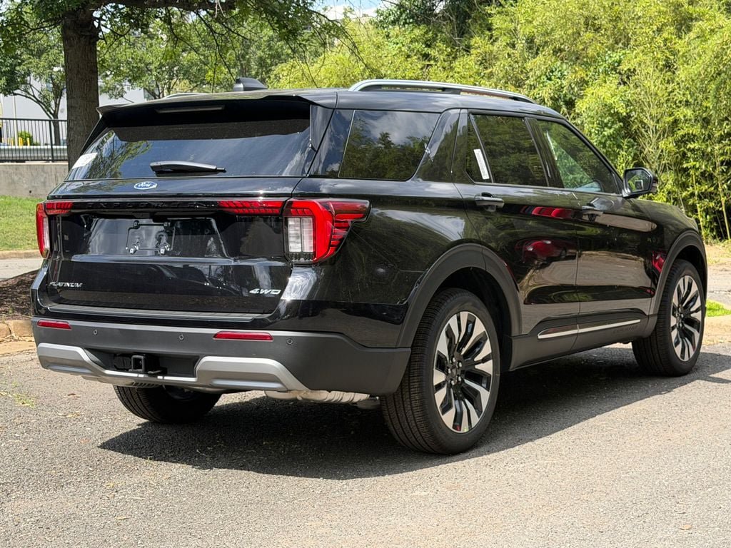 New 2026 Ford Explorer Platinum w/ LUX Leather Package AWD/4WD image 3