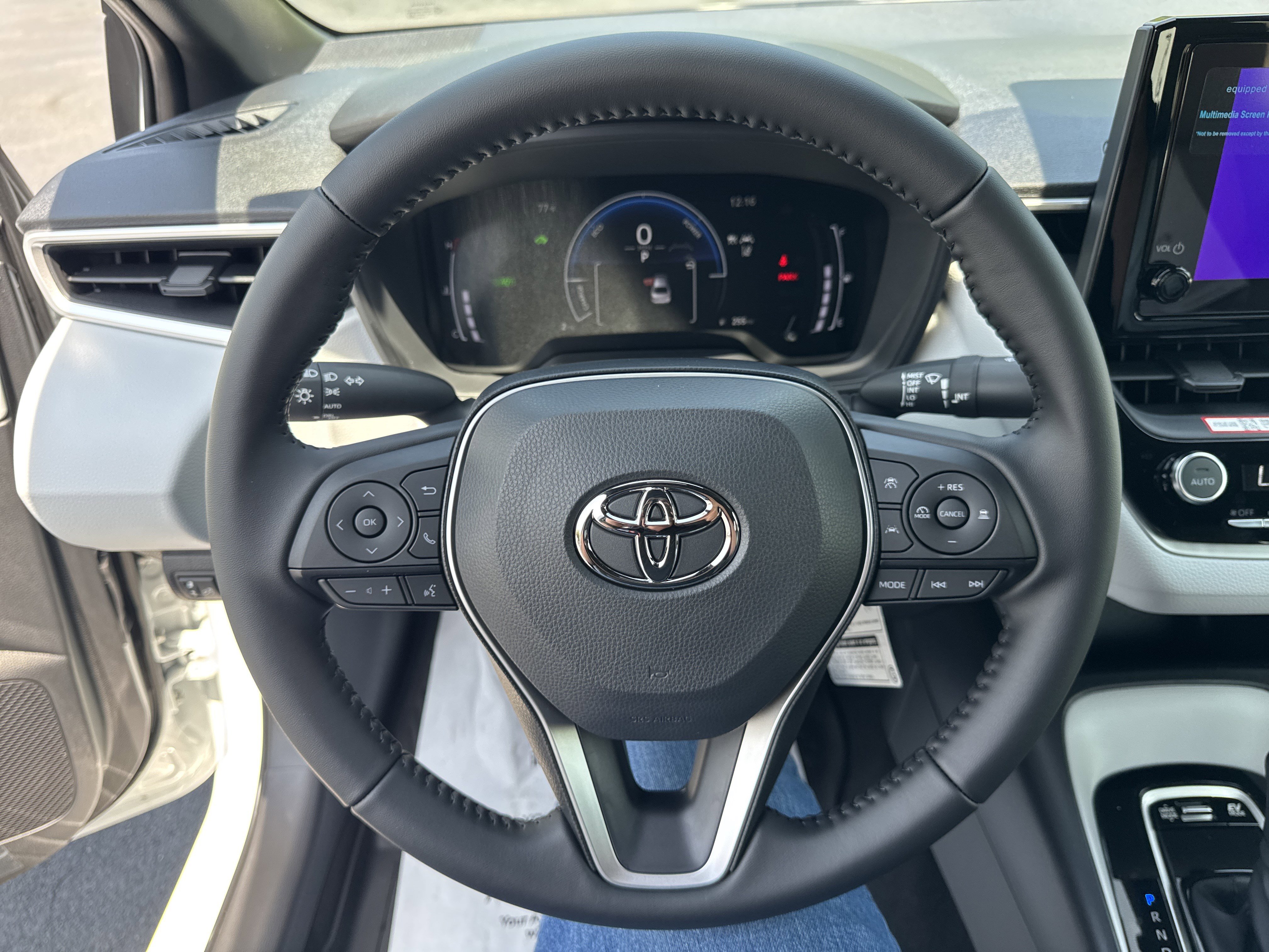 New 2026 Toyota Corolla SE FWD image 16