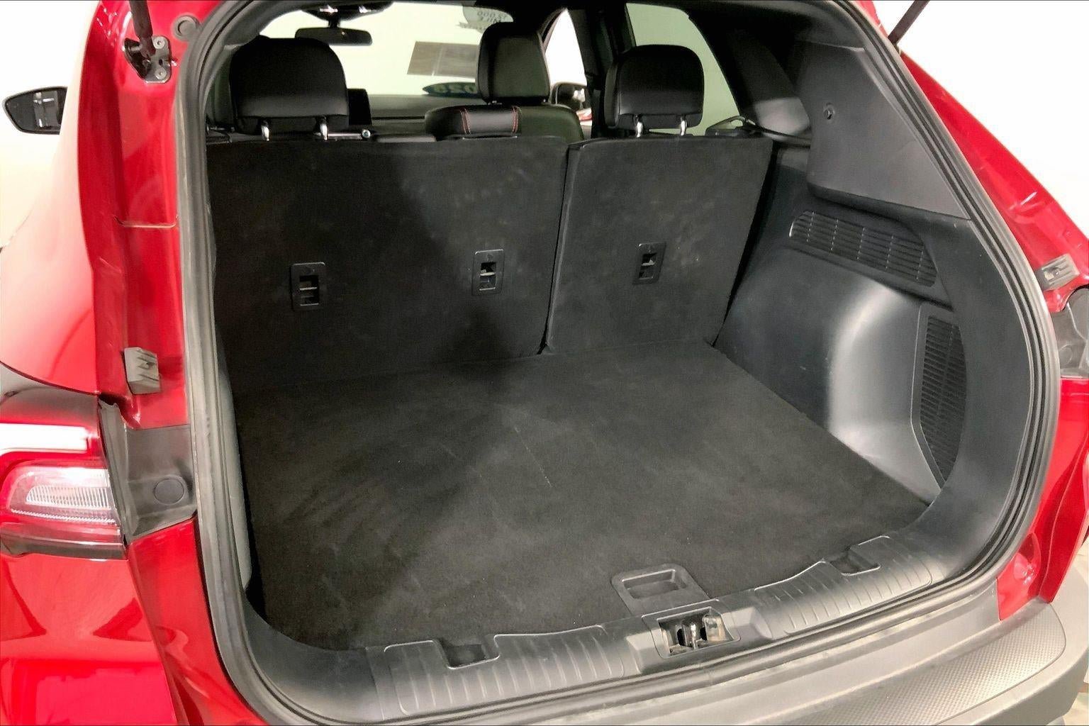 Used 2025 Ford Escape ST-Line FWD image 4