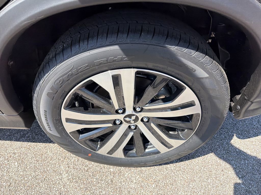 New 2026 Mitsubishi Outlander Sport ES AWD/4WD image 12