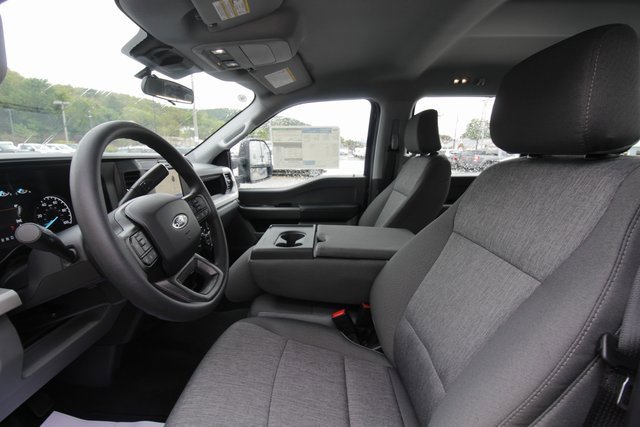 New 2026 Ford F250 XL image 15