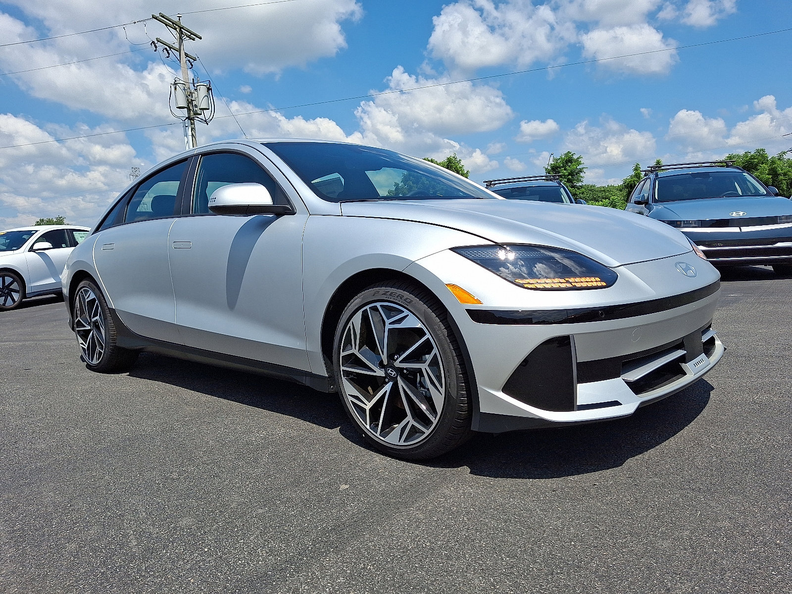 New 2025 Hyundai Ioniq 6 SEL