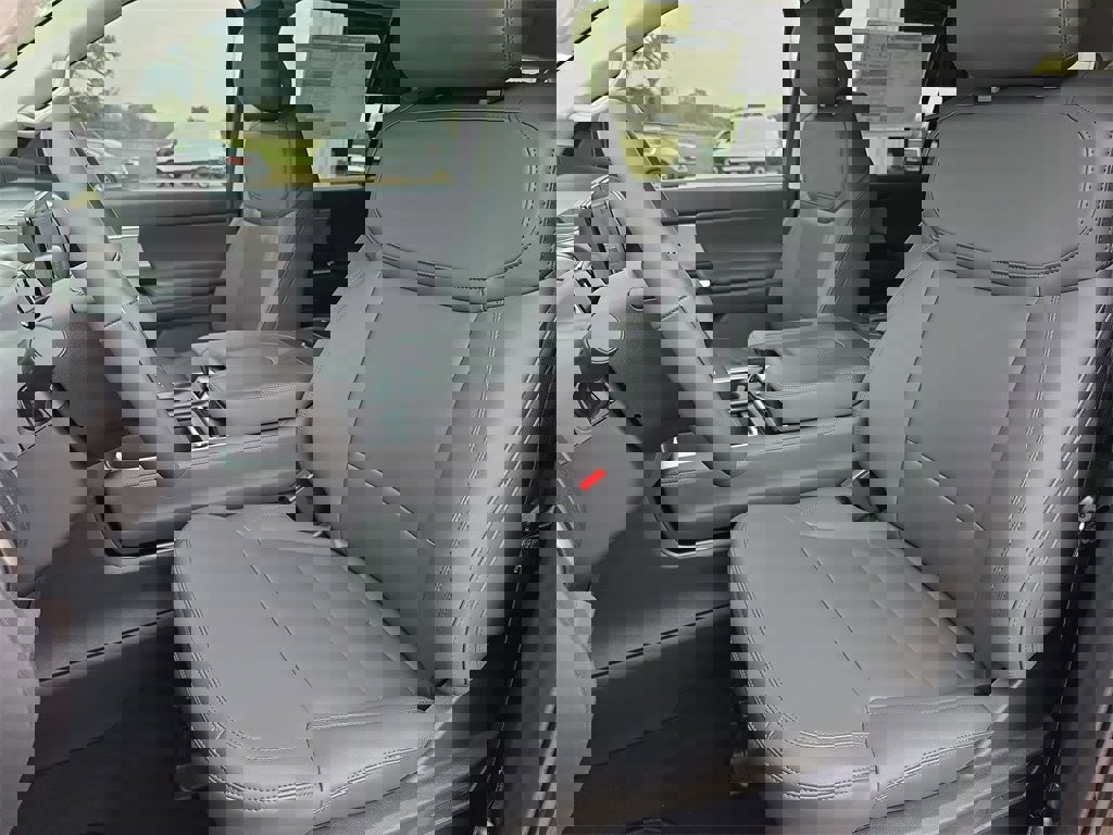 New 2026 Ford Expedition Max Active image 16