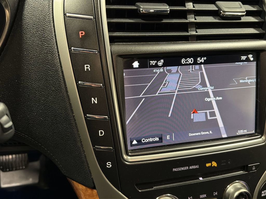 Used 2019 Lincoln Nautilus Select image 23