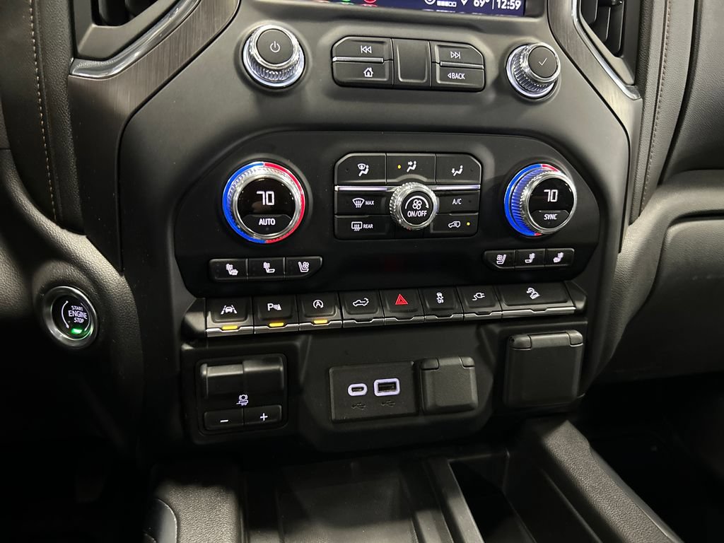 Used 2022 GMC Sierra 1500 AT4 w/ AT4 Premium Package AWD/4WD image 19