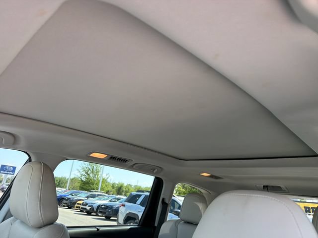 Used 2020 Subaru Ascent Limited w/ Technology Package AWD/4WD image 19