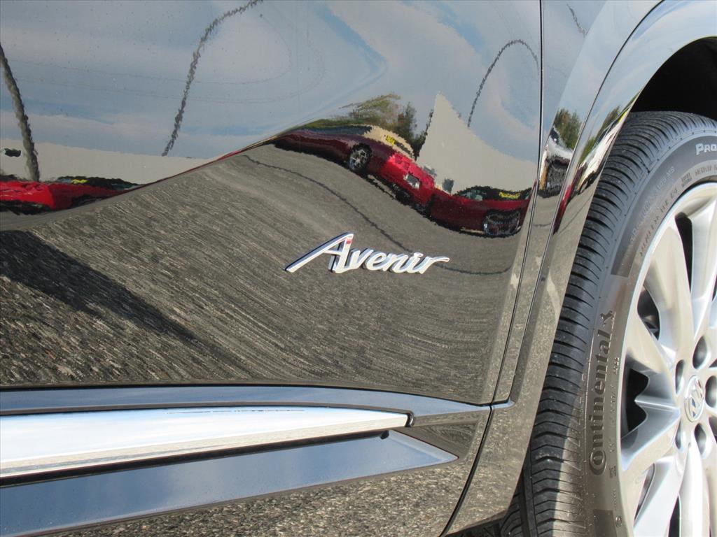 Used 2023 Buick Envision Avenir image 8